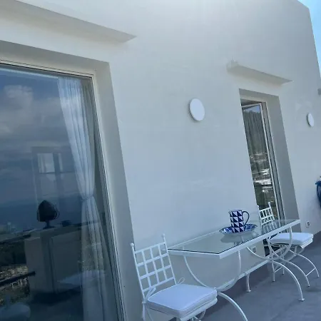 Casa Cantasol - *