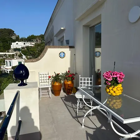 Casa Cantasol - * カプリ