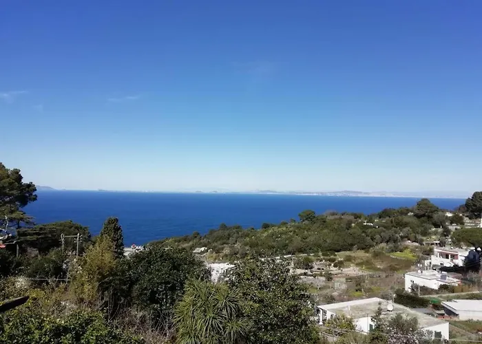 Casa Cantasol - * カプリ